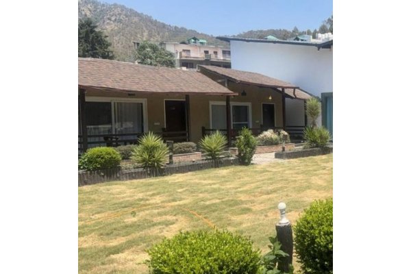 Foxoso Mistry Resort Bhowali 6