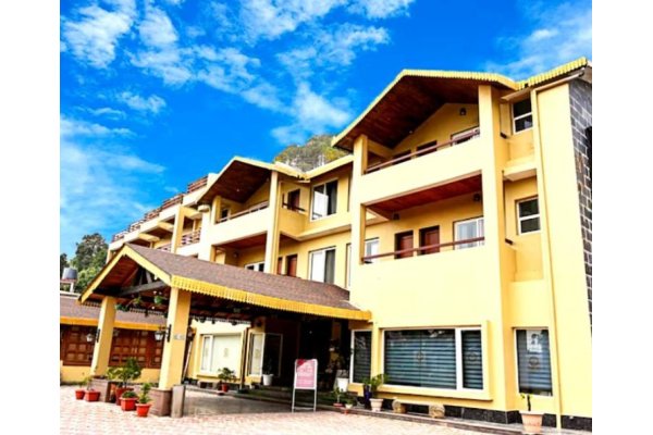 Foxoso Mistry Resort Bhowali 3