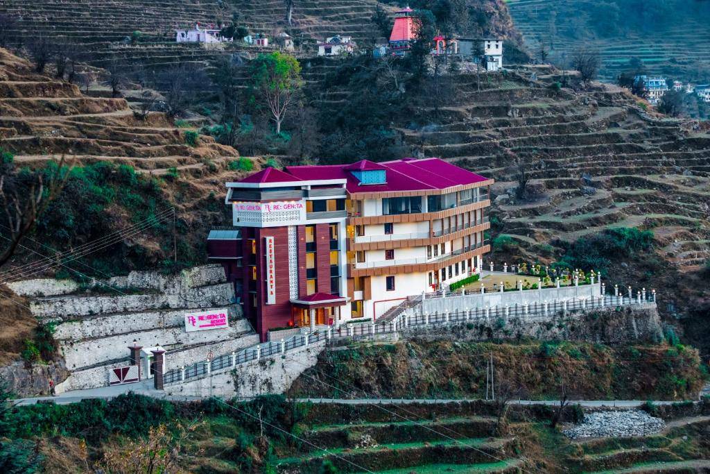 Day 3: Mussoorie to Chopta