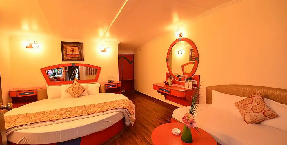 Hotel Happy Home The Lake Paradise – Executive Suite